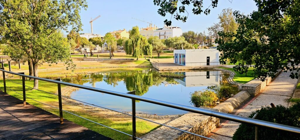 the aptly named jardim das comunidades community garden